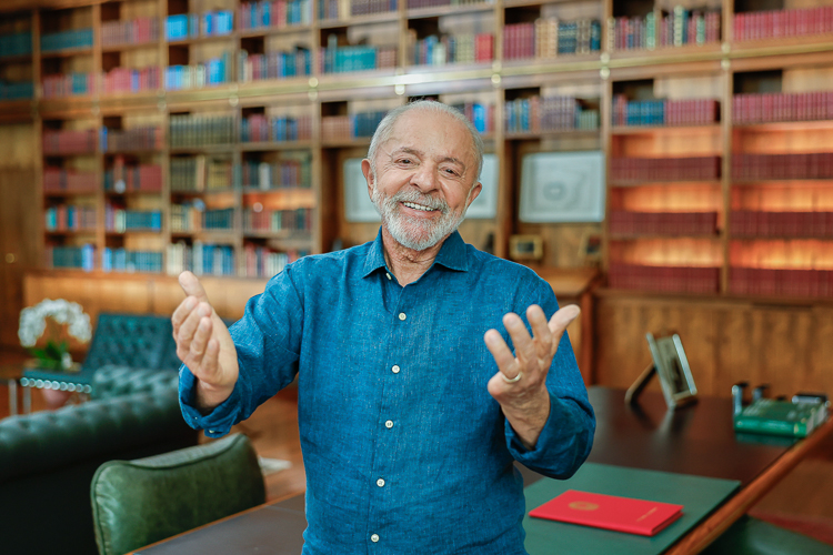1º de Maio: Lula celebra 3,8 milhões de empregos e propõe debate sobre fim da escala 6×1