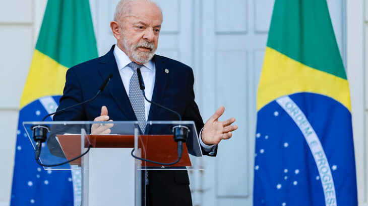 Lula: Trump desconhece o Brasil se tem como referência a família Bolsonaro
