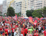 Bora Lula toma as ruas do país e dá força à arrancada para a vitória