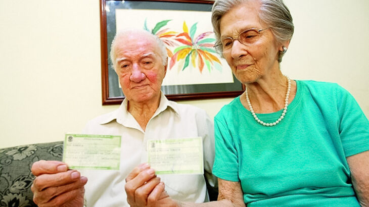 ‘Vou votar até o último suspiro’: eleitores 70+ defendem importância de ir às urnas