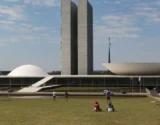 Calendário especial pode acelerar votação da PEC do fim da escala 6×1